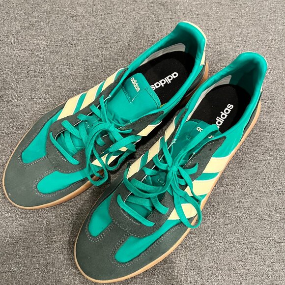 Men's Adidas Sneakers - Green & Cream Colorway - Size 12.5 - Picture 2 of 8